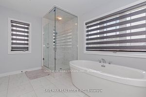 811 Green St