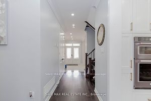 811 Green St