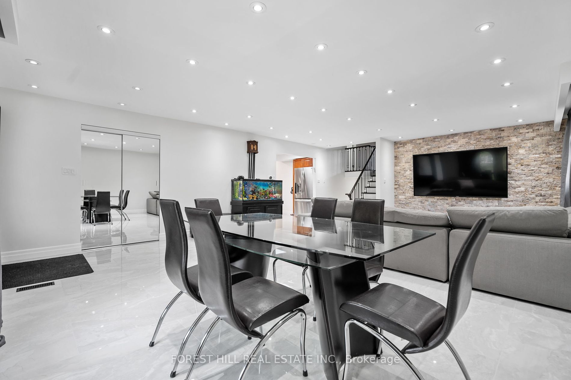 37 Cherry Hills Rd