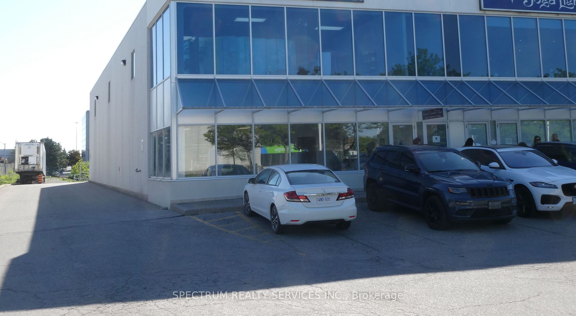 51 Jevlan Dr, #1