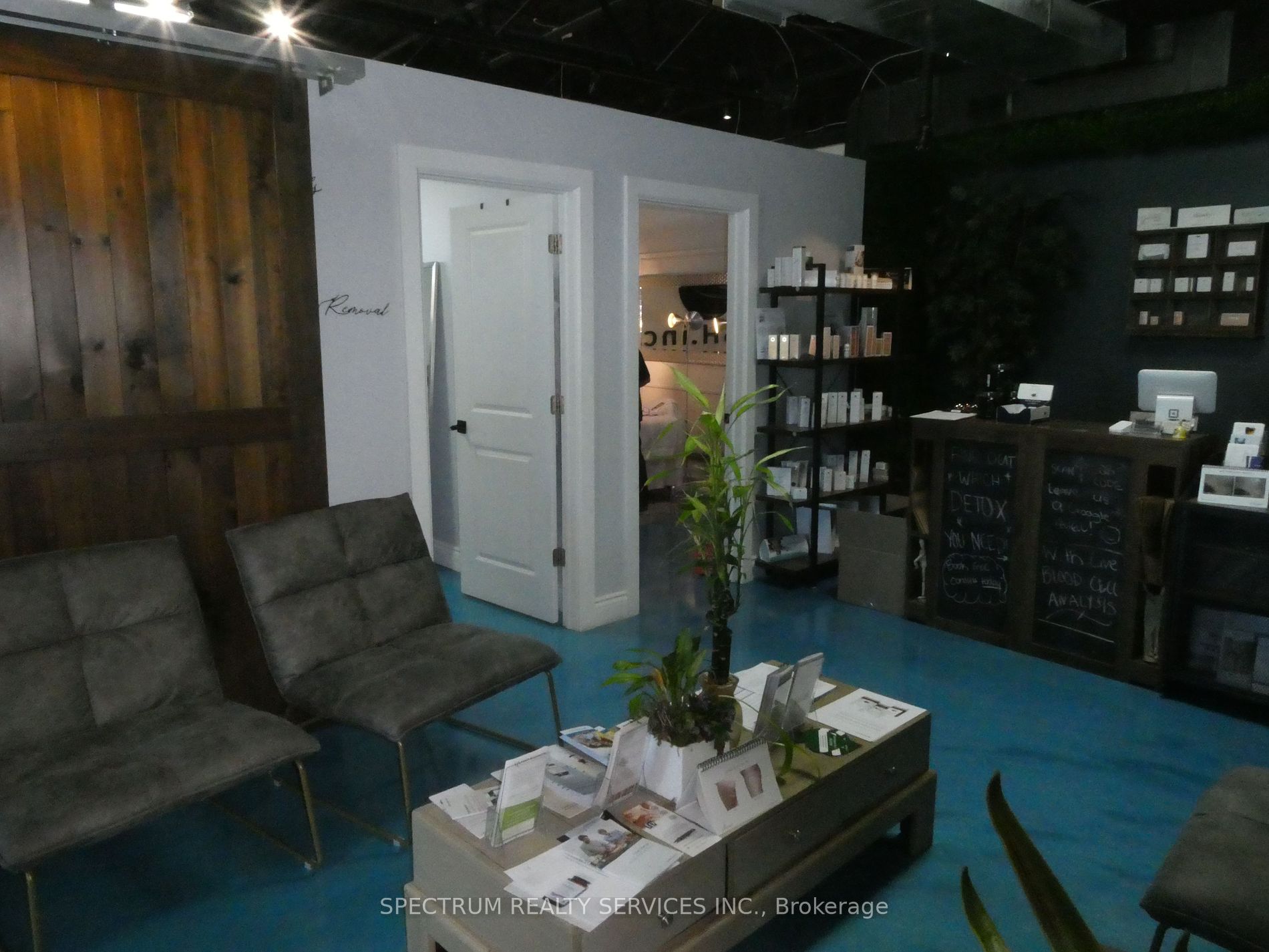 51 Jevlan Dr, #1