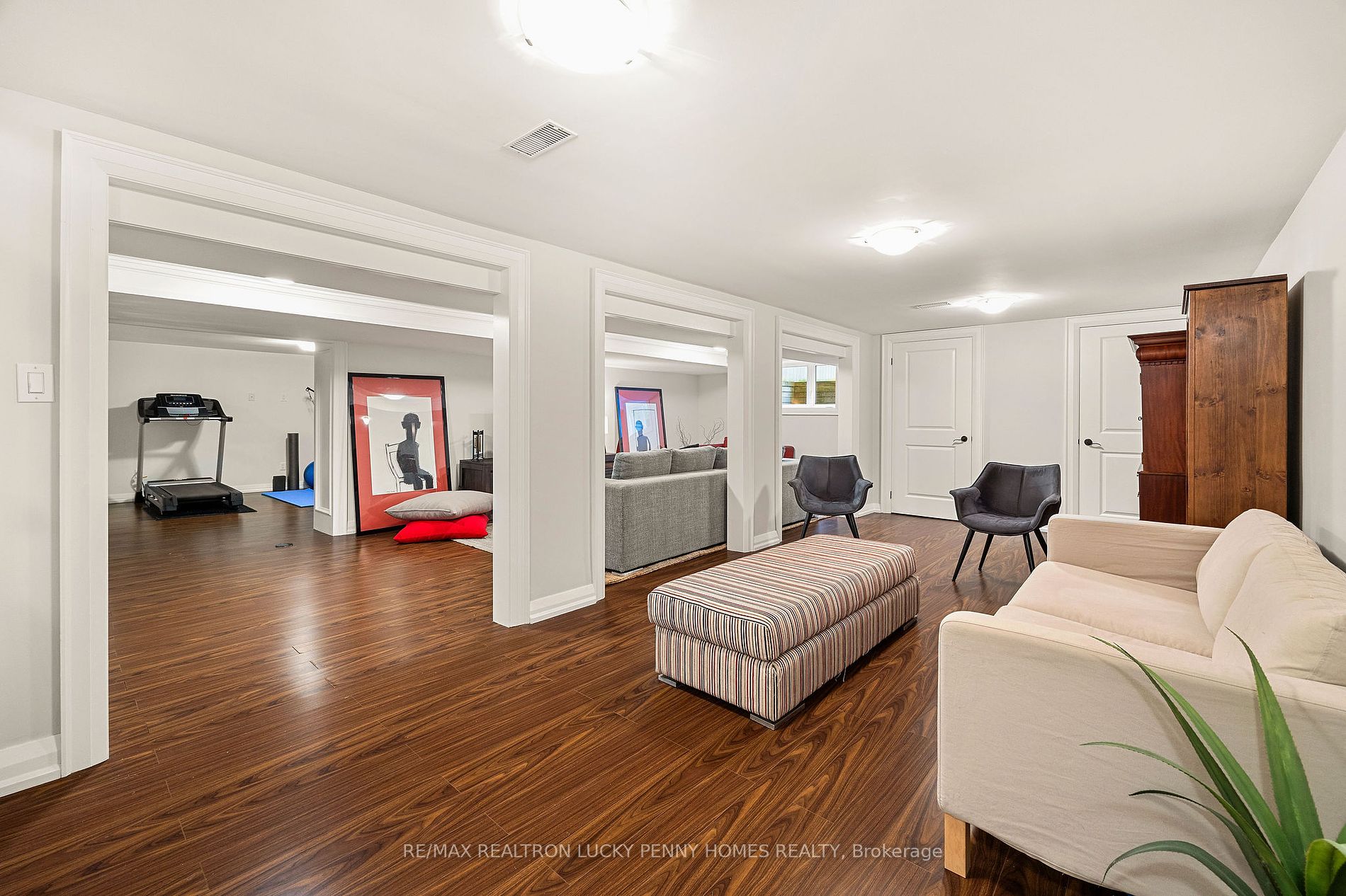 2 Campbell Crt