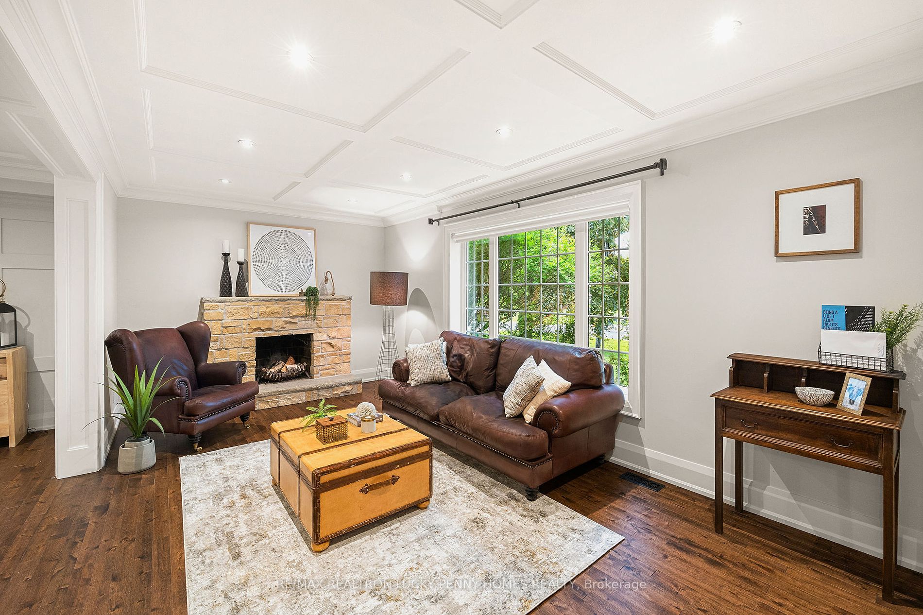 2 Campbell Crt