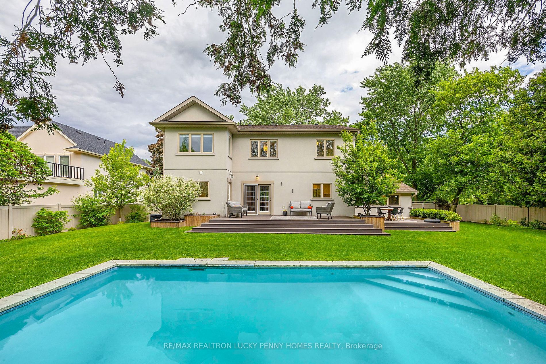 2 Campbell Crt