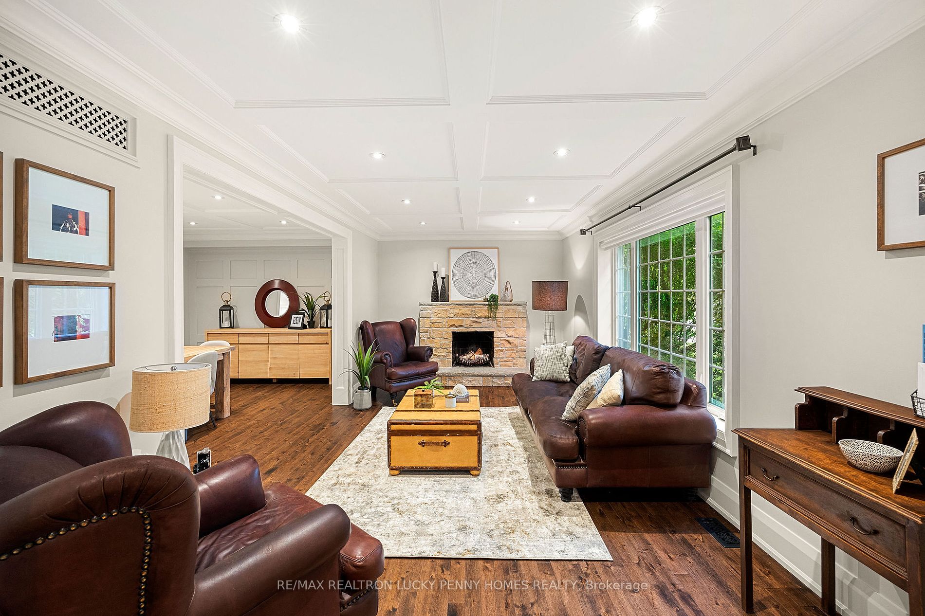 2 Campbell Crt
