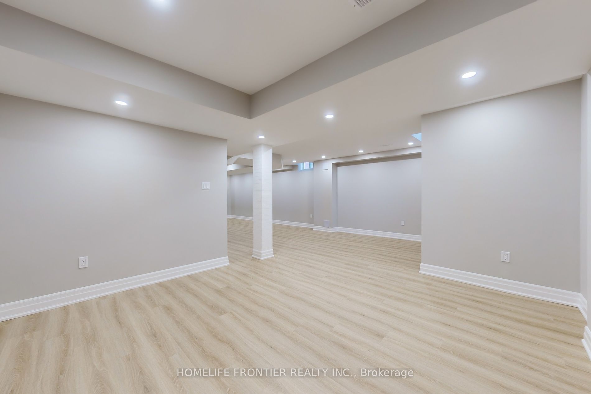 10 Delattaye Ave