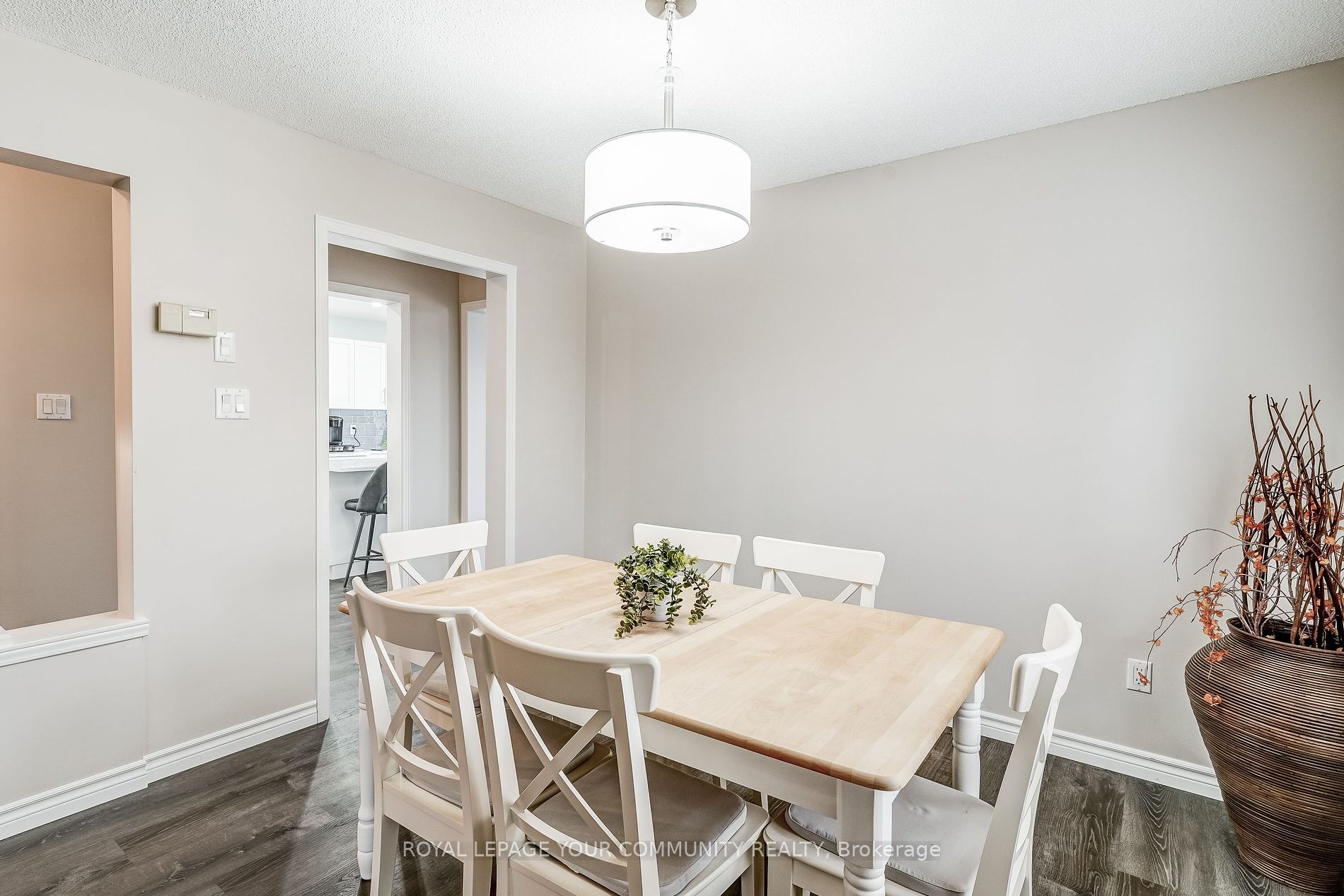 37 Joliette Place