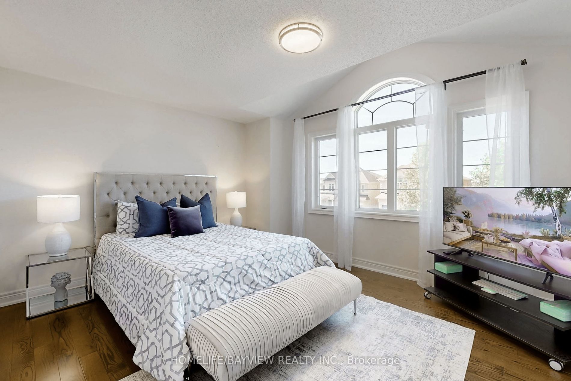 381 Maria Antonia Rd