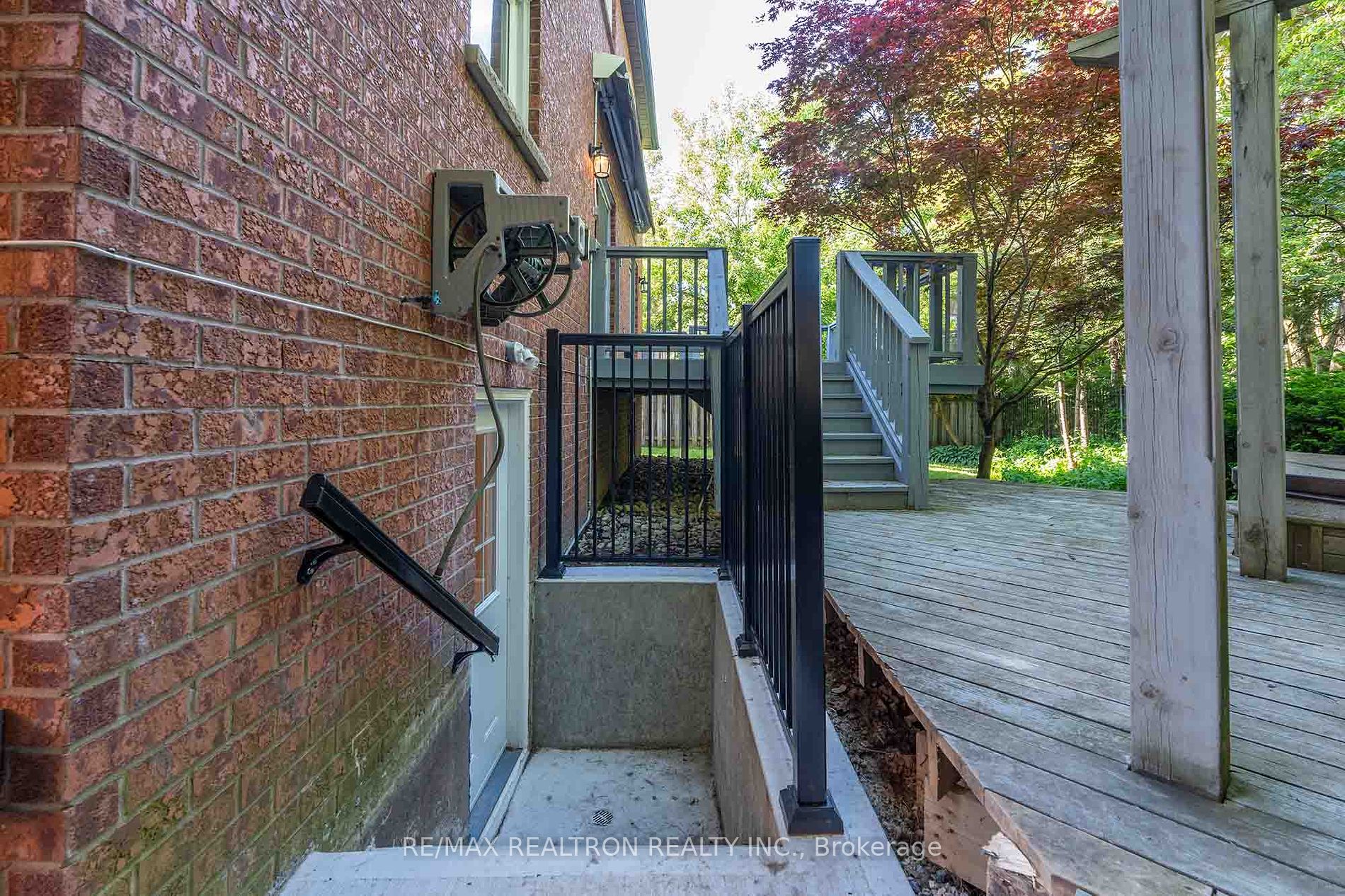 67 Rose Green Drive