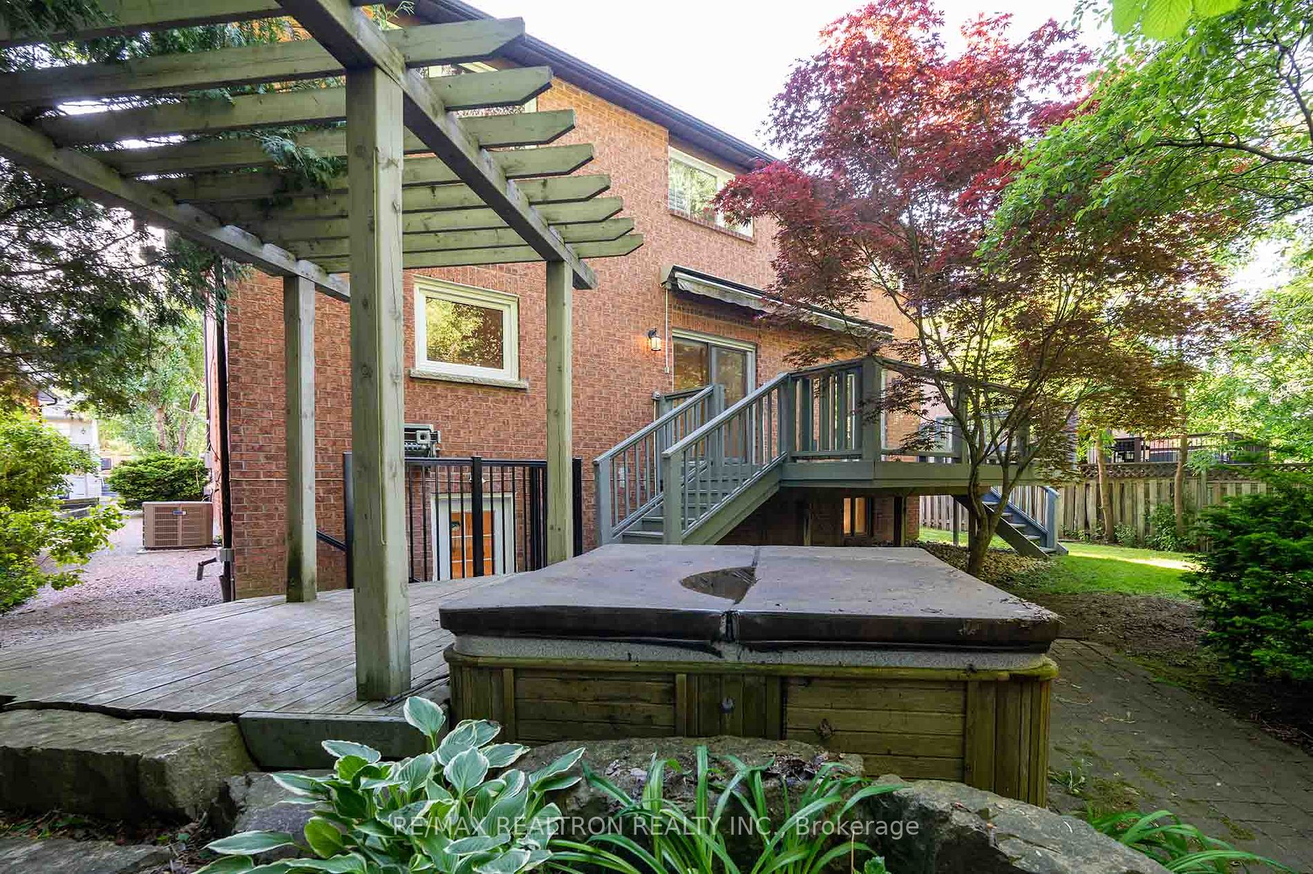 67 Rose Green Drive