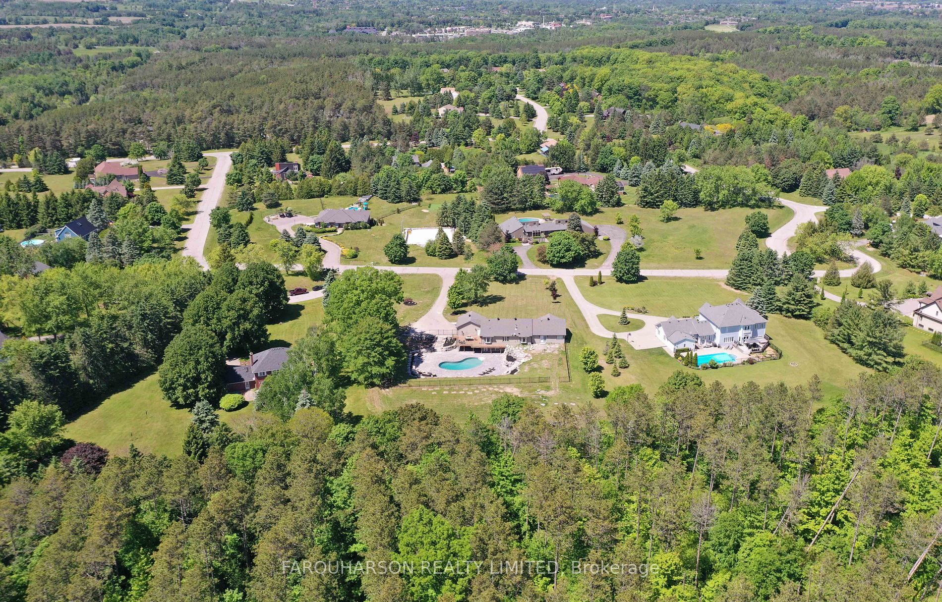 23 Silver Spring Cres