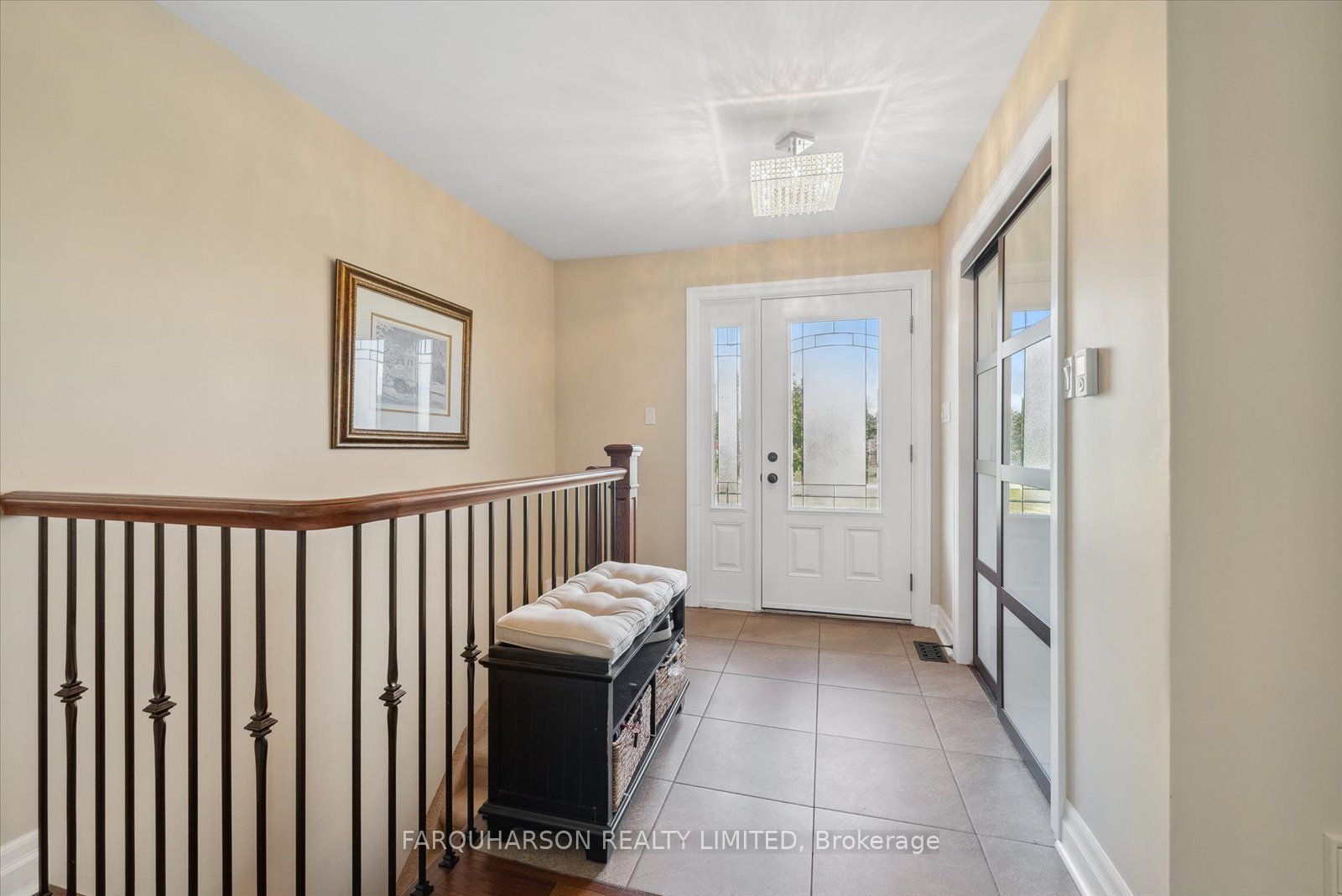 23 Silver Spring Cres