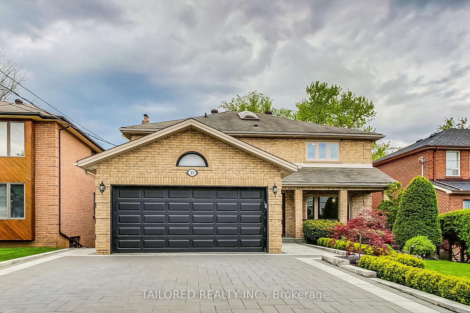 35 MacKay Drive