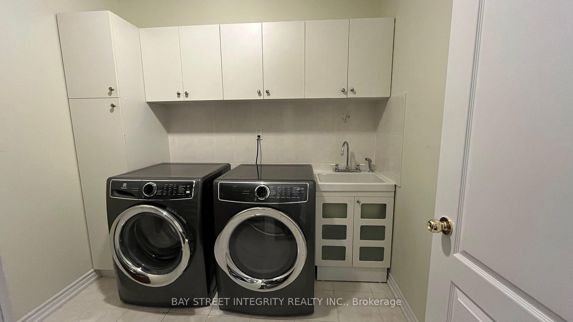 Undisclosed Address, #Bsmt