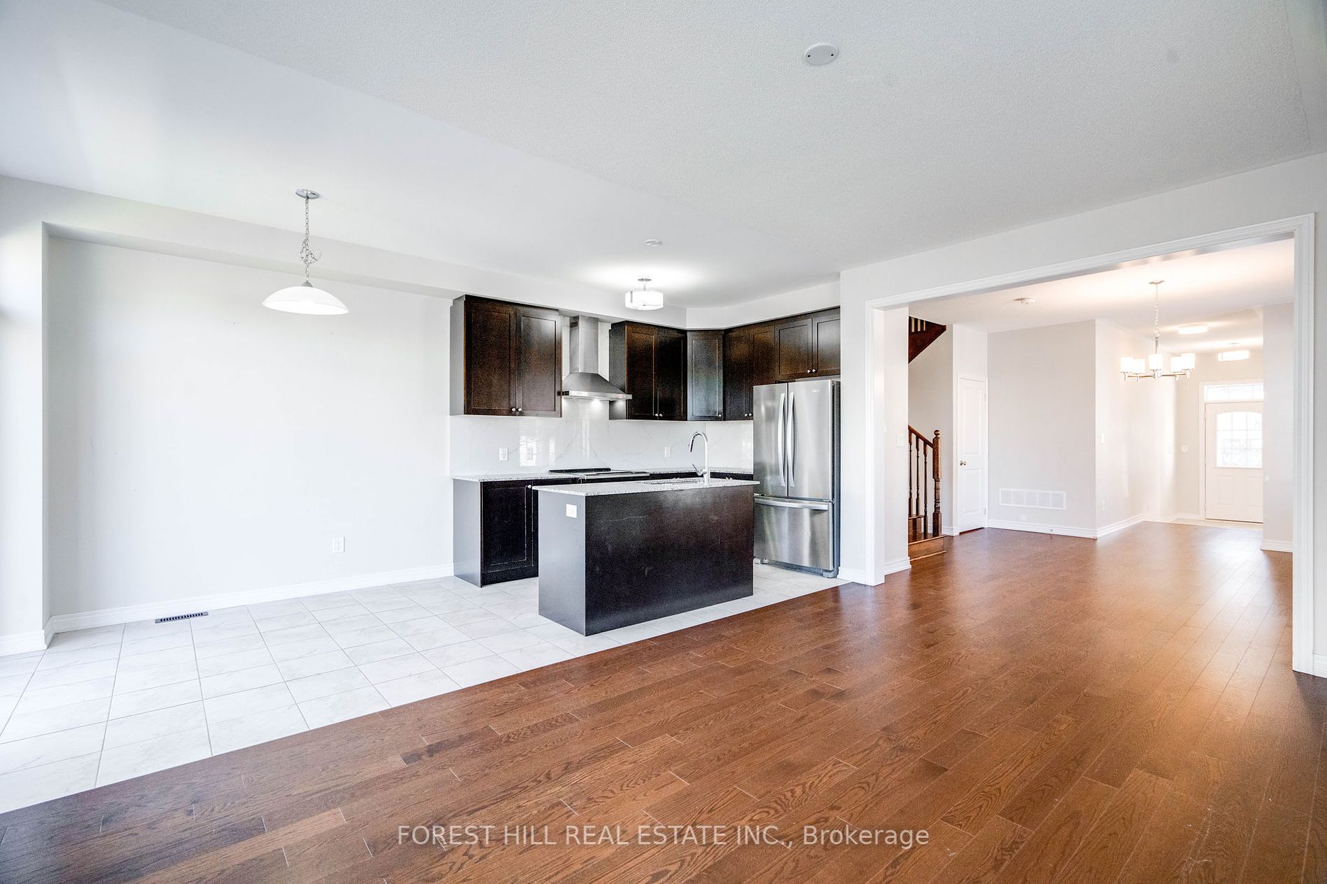 50 Clifford Cres