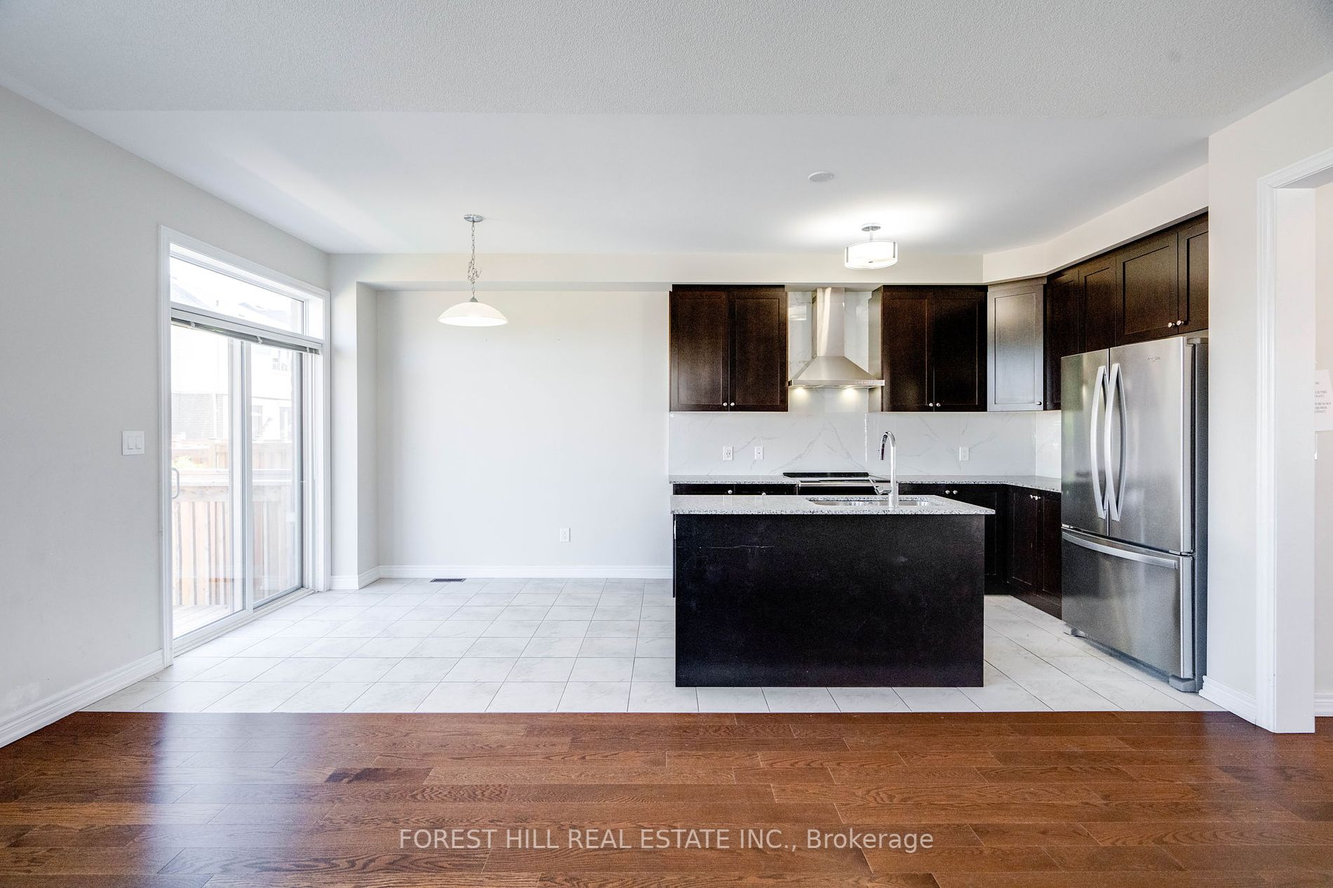 50 Clifford Cres