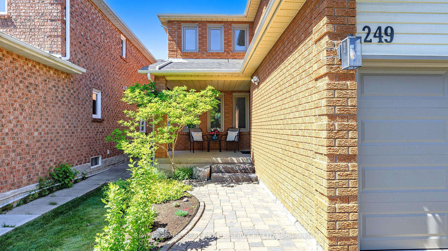 249 Thornway Avenue