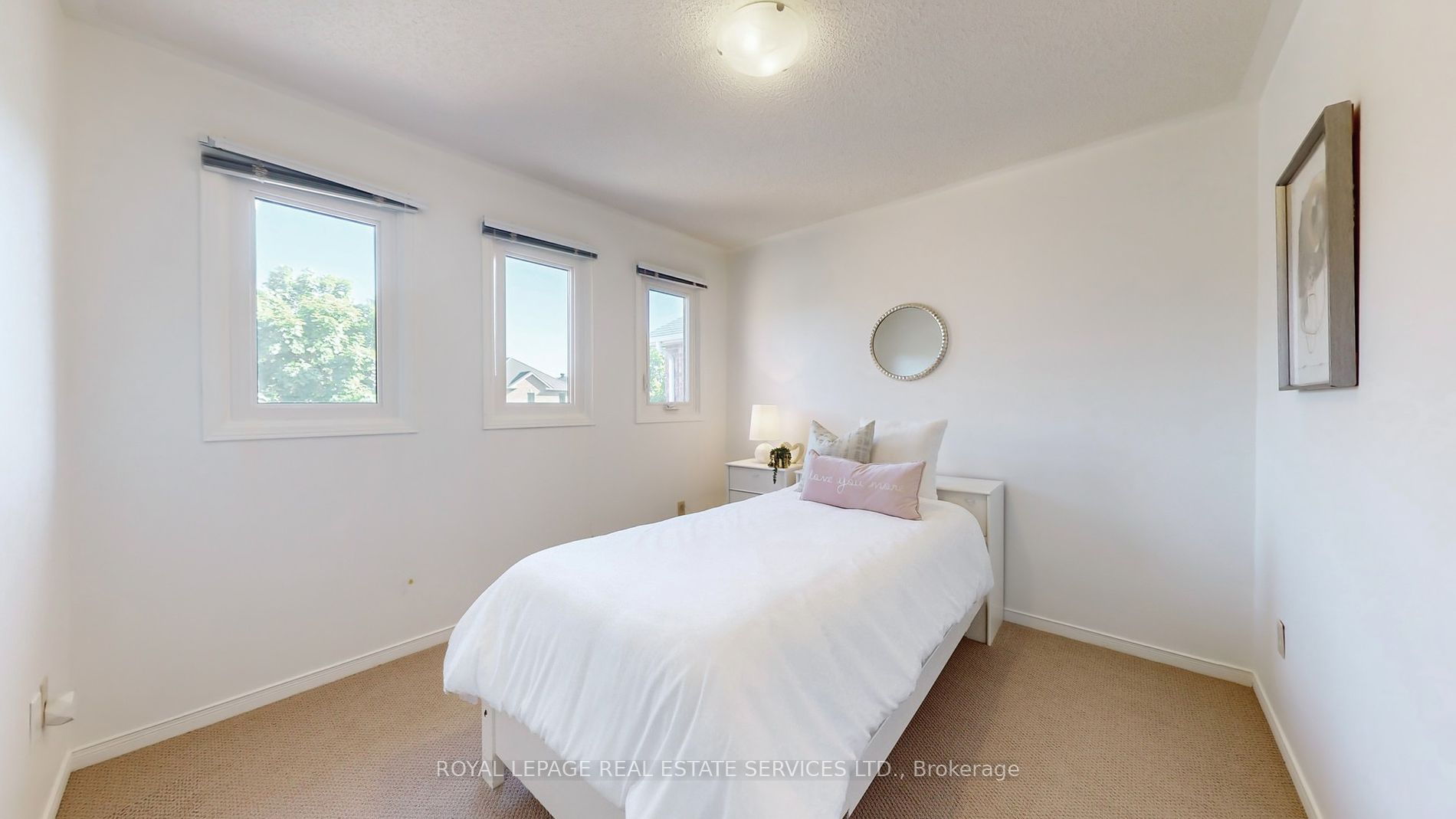 249 Thornway Avenue