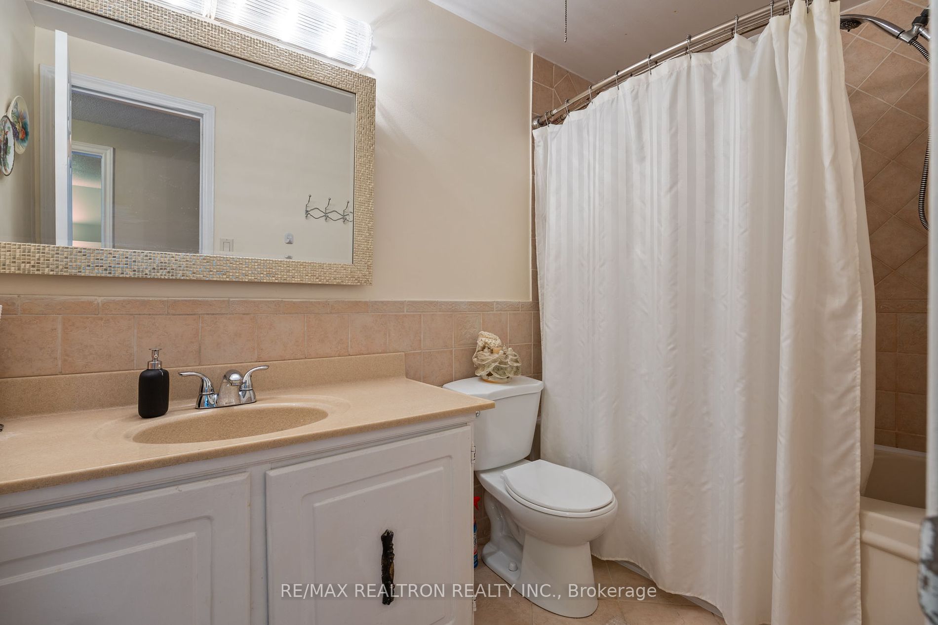 40 Lillooet Cres