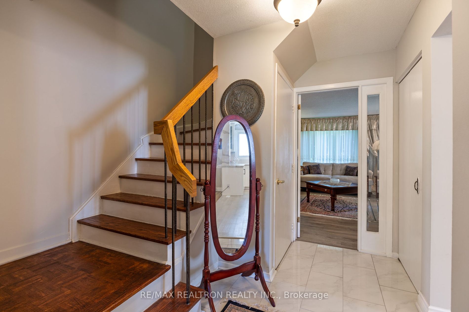 40 Lillooet Cres