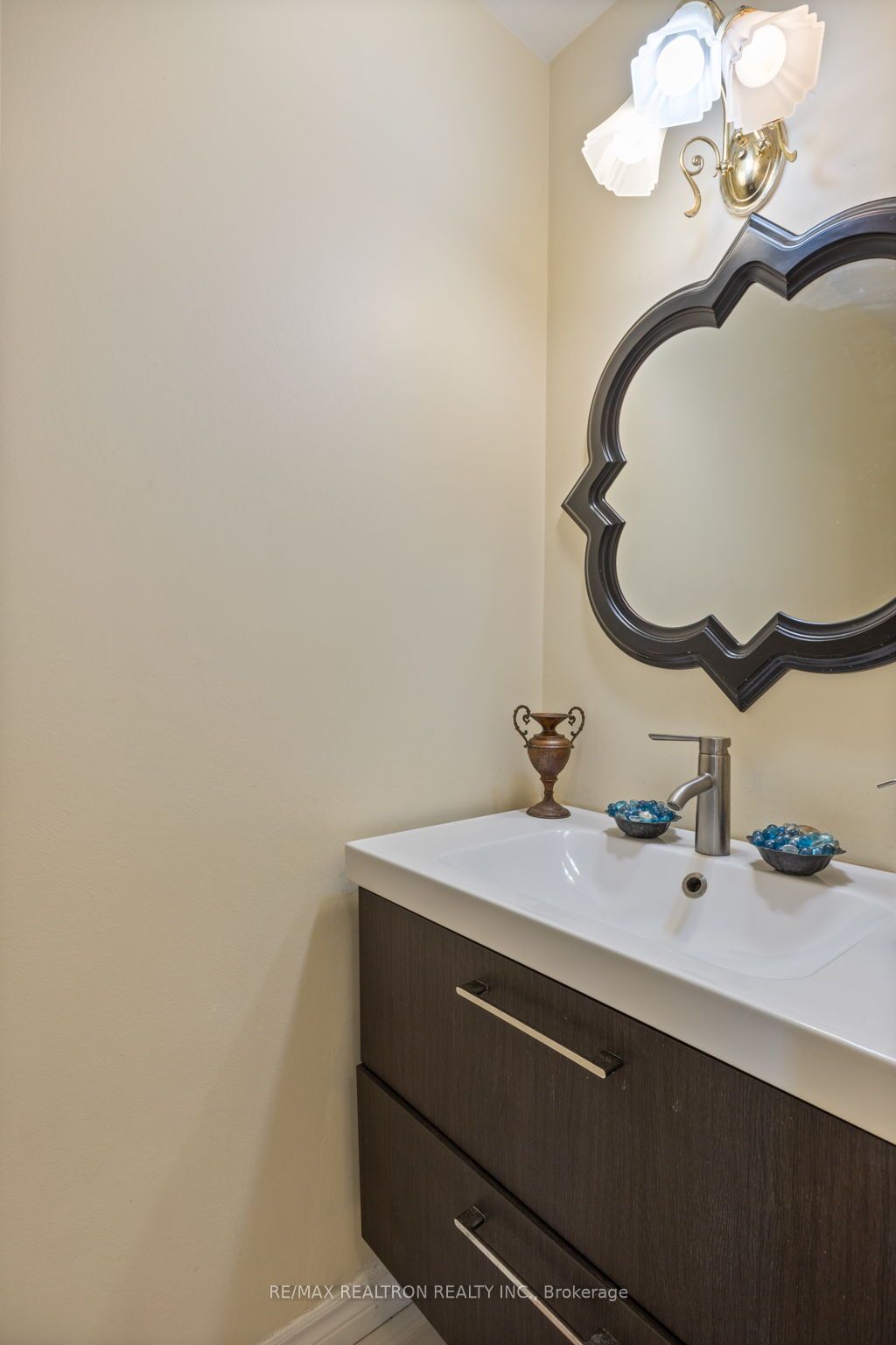 40 Lillooet Cres