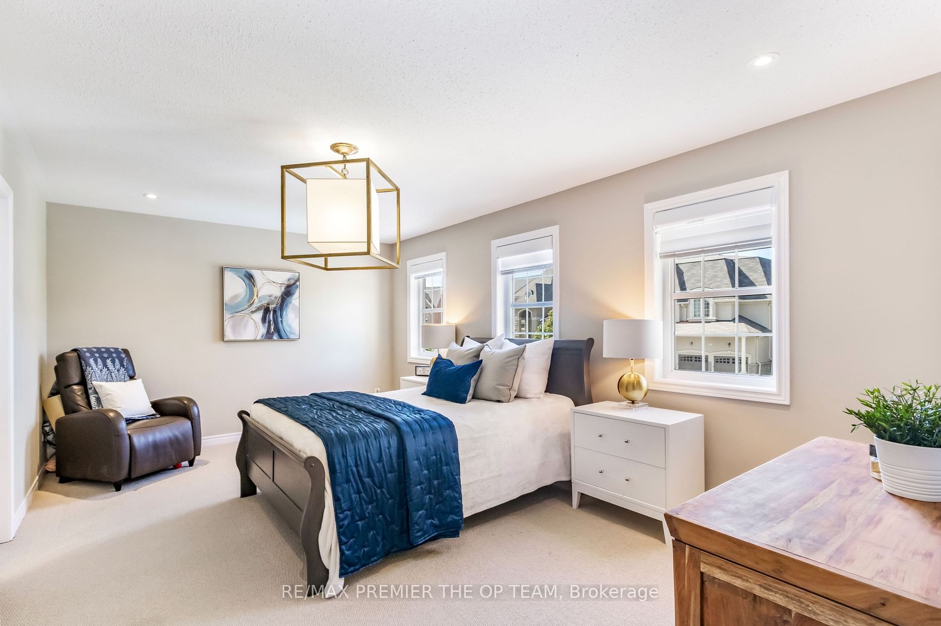 92 Glenheron Crescent