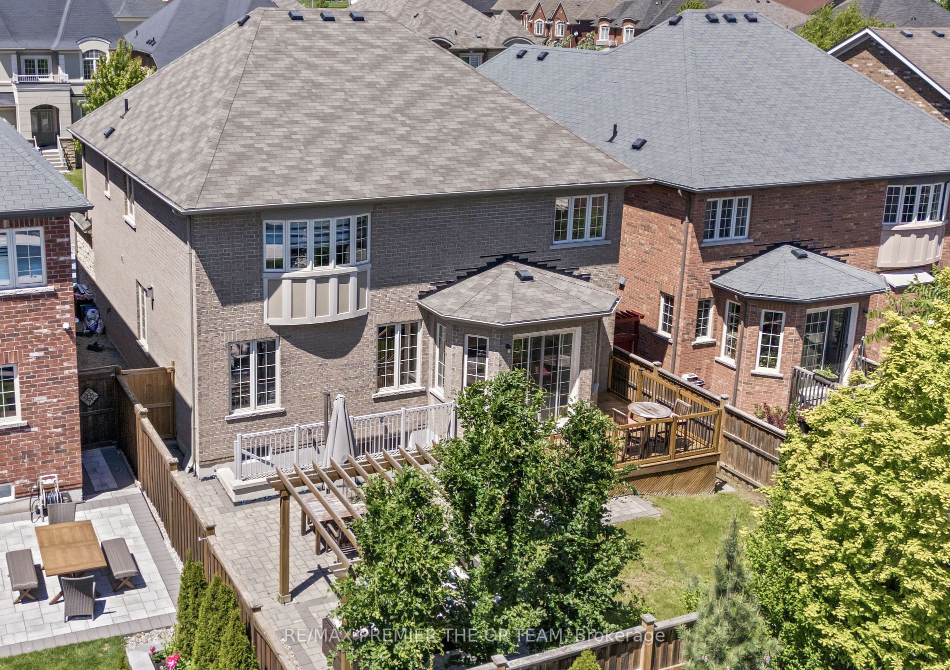 92 Glenheron Crescent