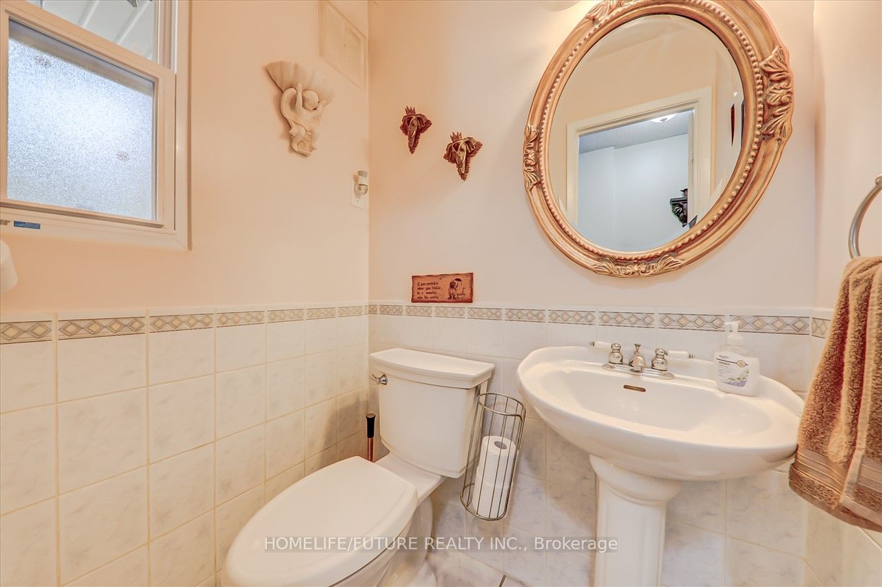 10 Knightsbridge Way #5