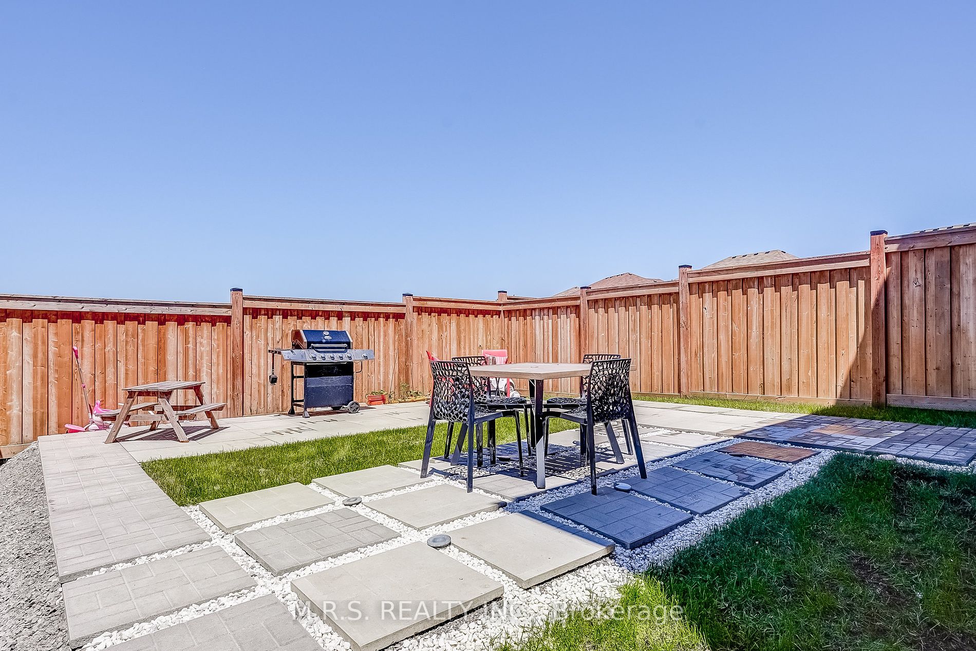 102 Veterans St