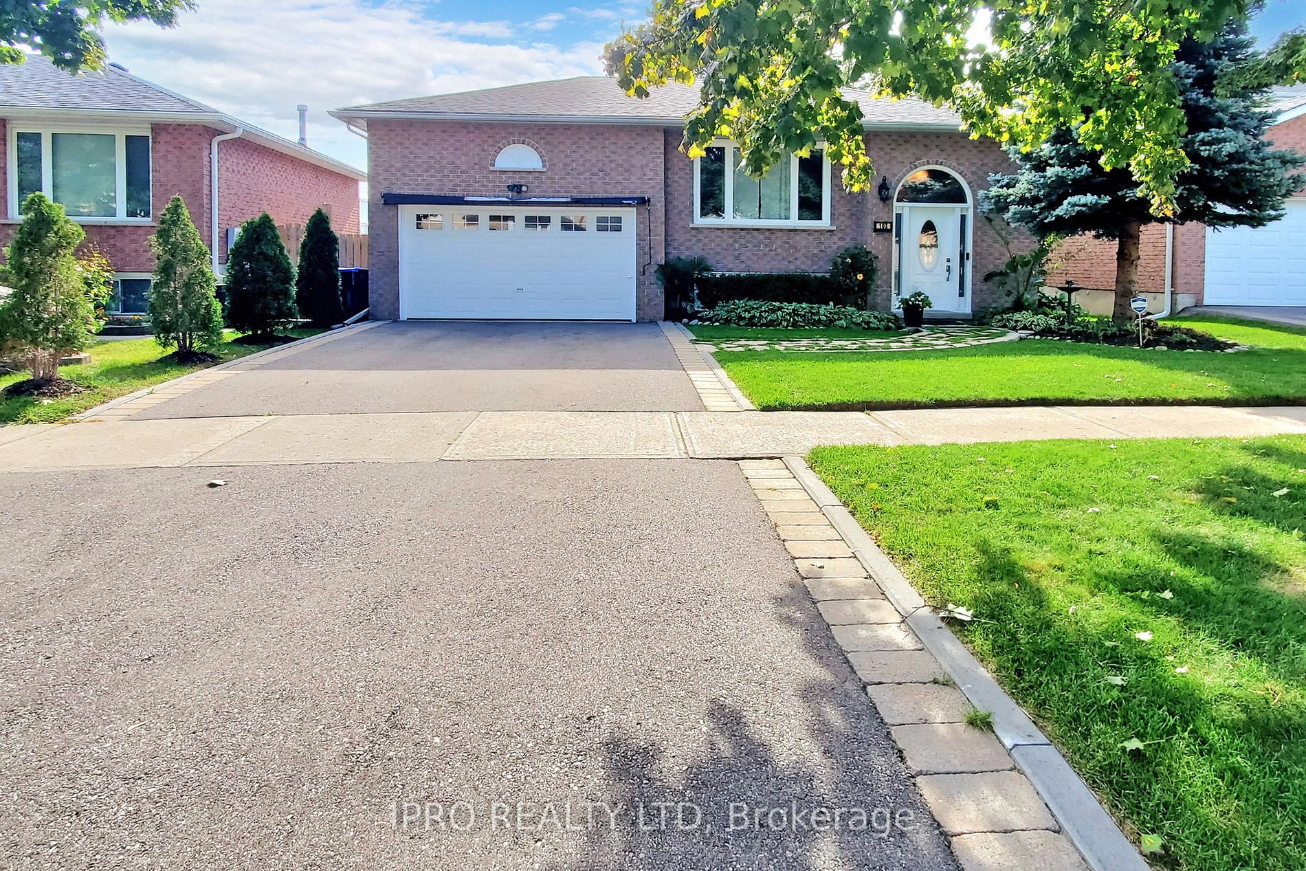 103 Imperial Cres