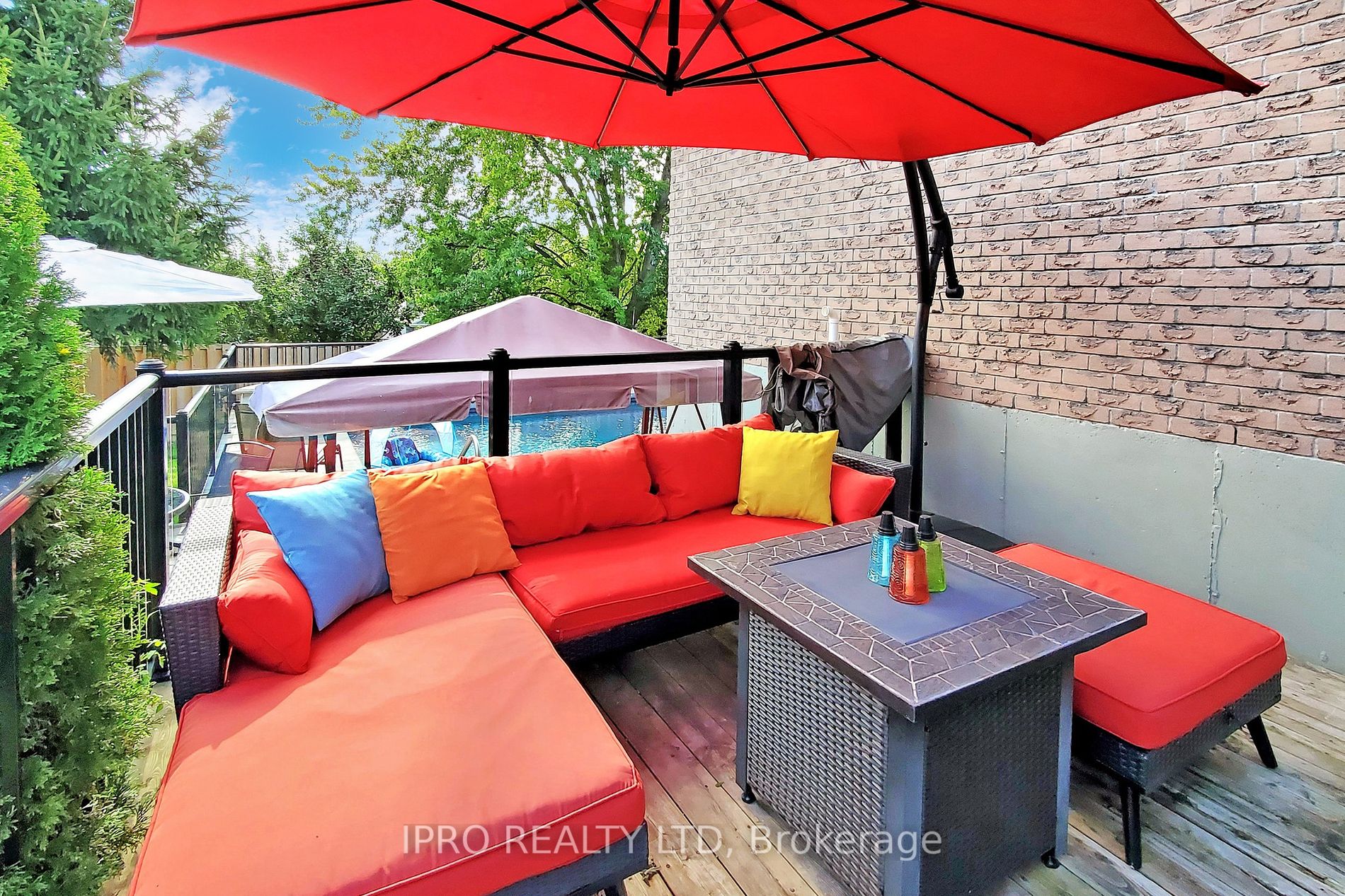 103 Imperial Cres