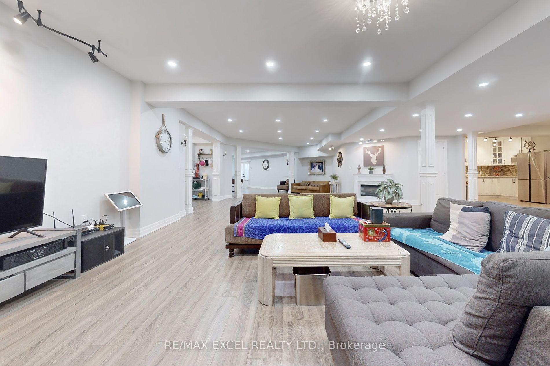2 Beau Court
