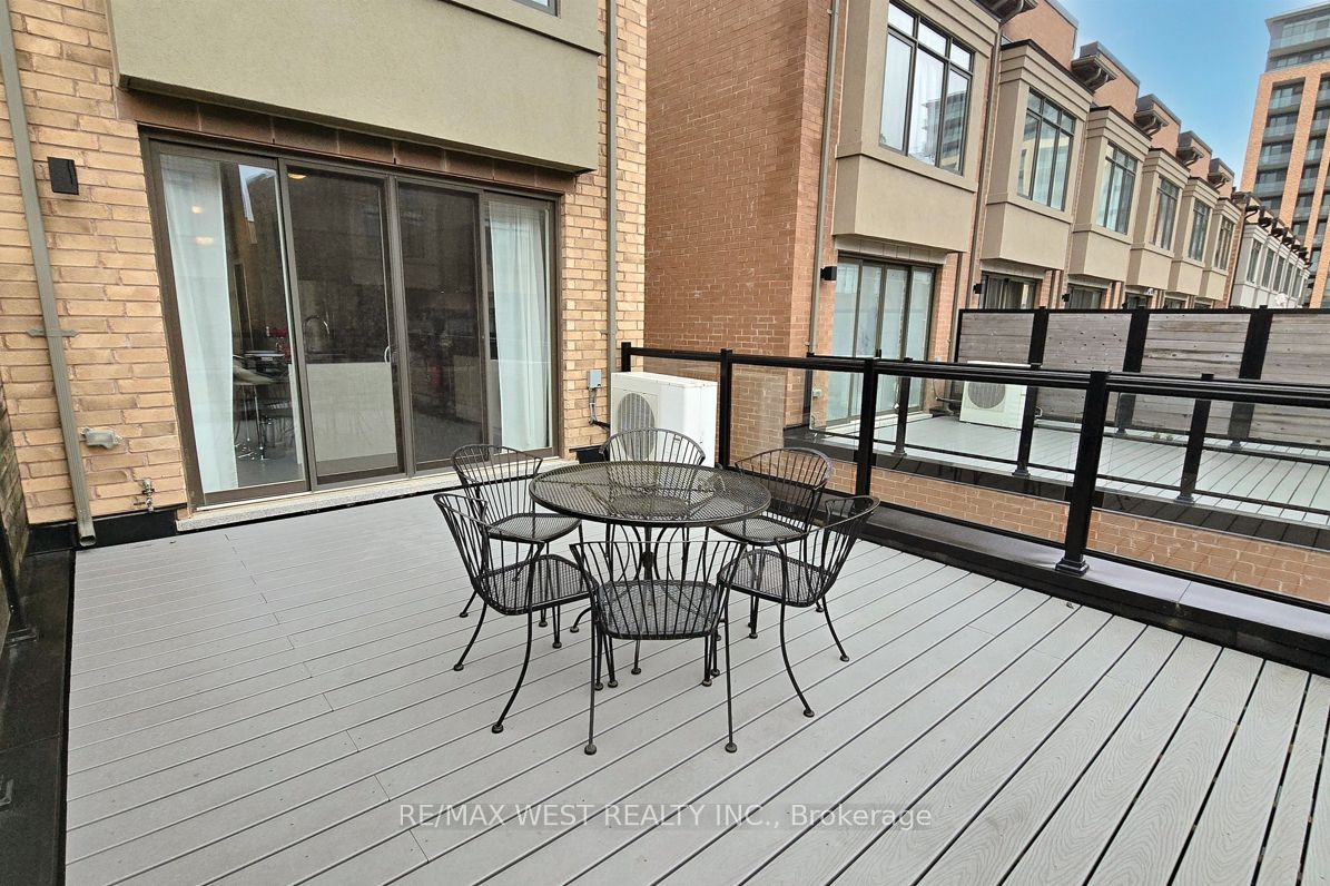 46 Troon Avenue