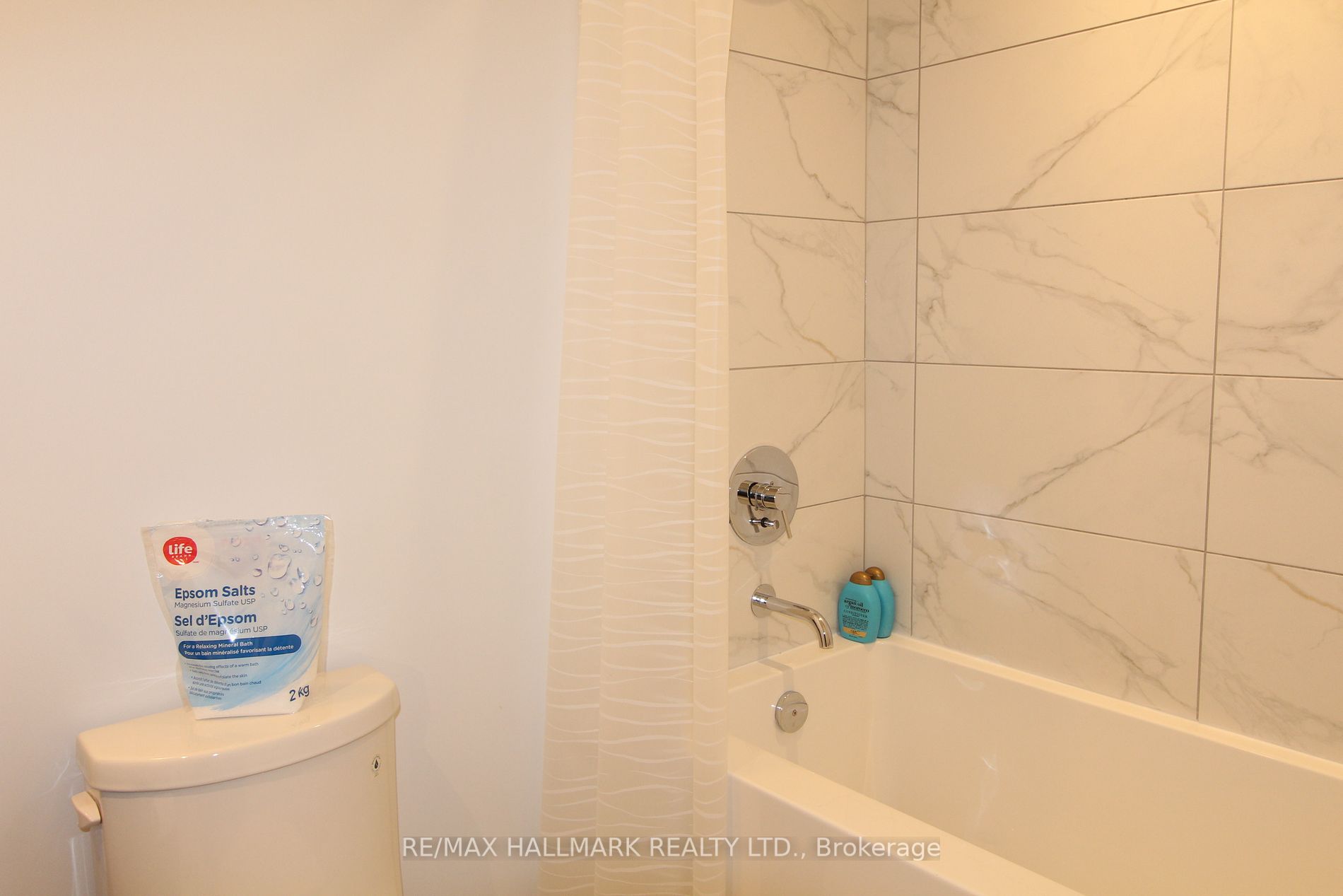 5 Buttermill Avenue, #1502