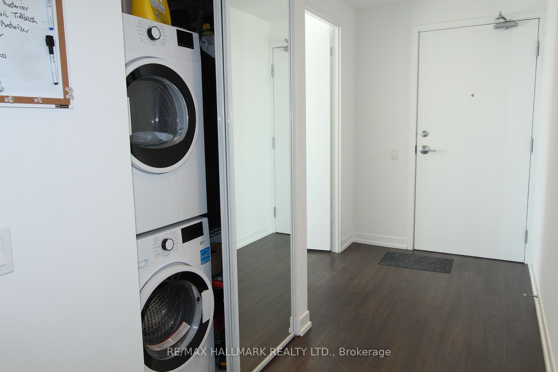 5 Buttermill Avenue, #1502