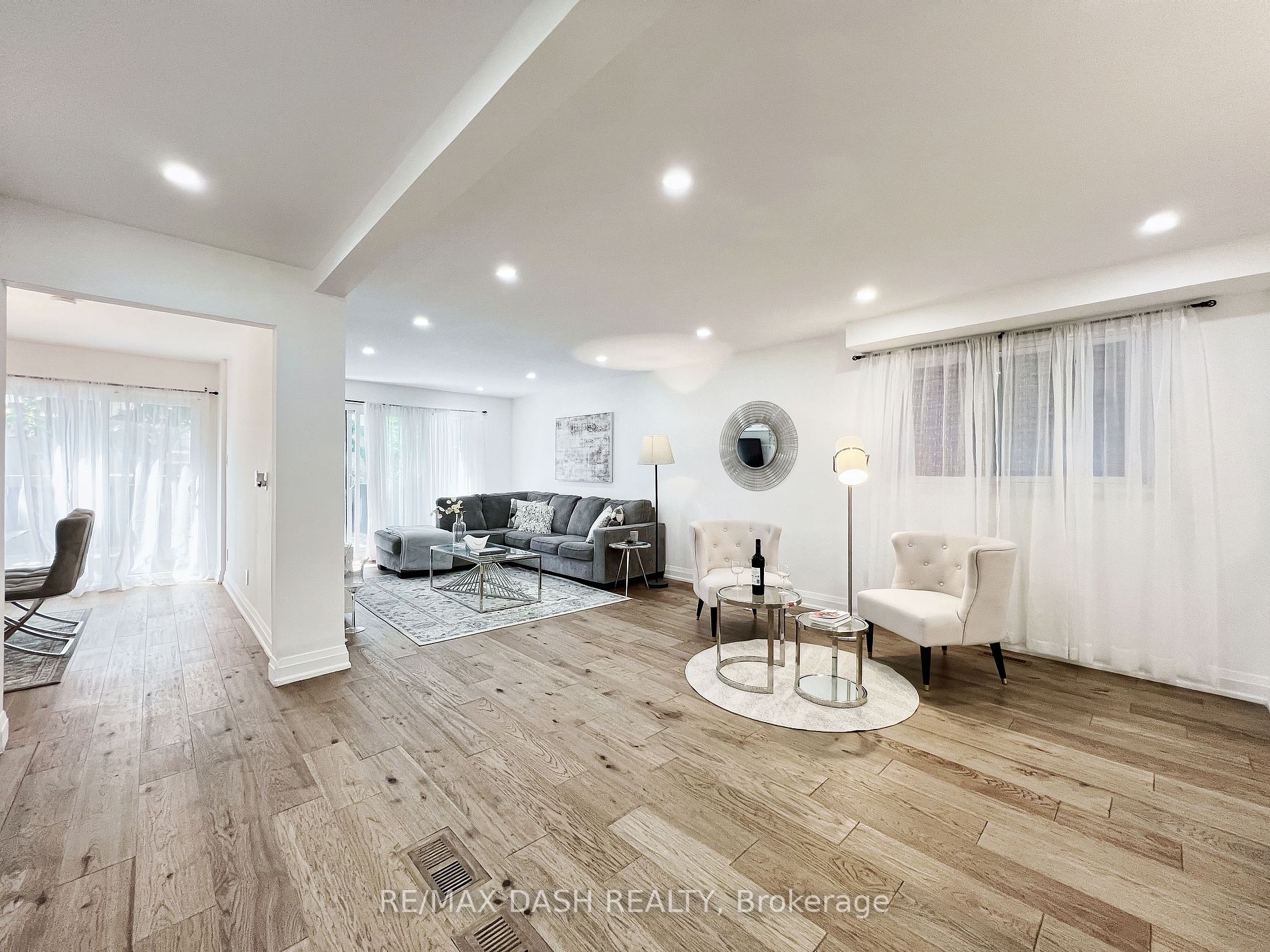 14 Mortimer Crt