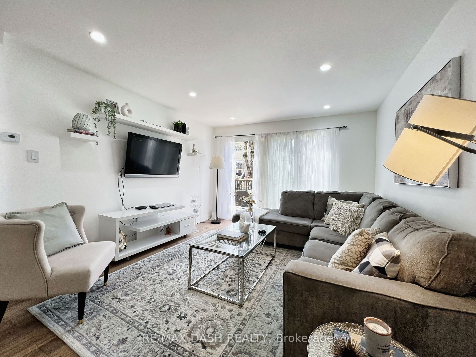 14 Mortimer Crt