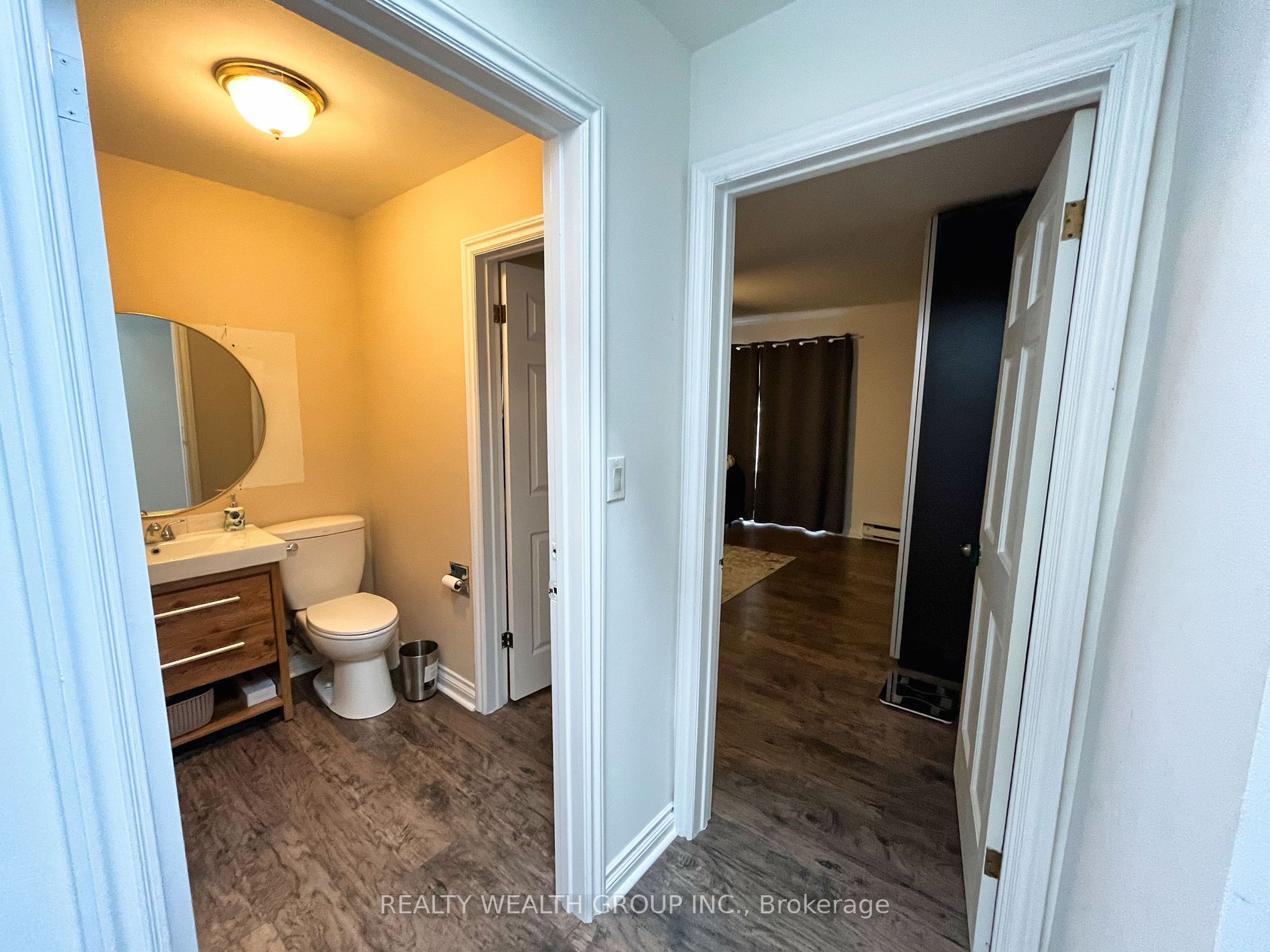 2410 King Rd