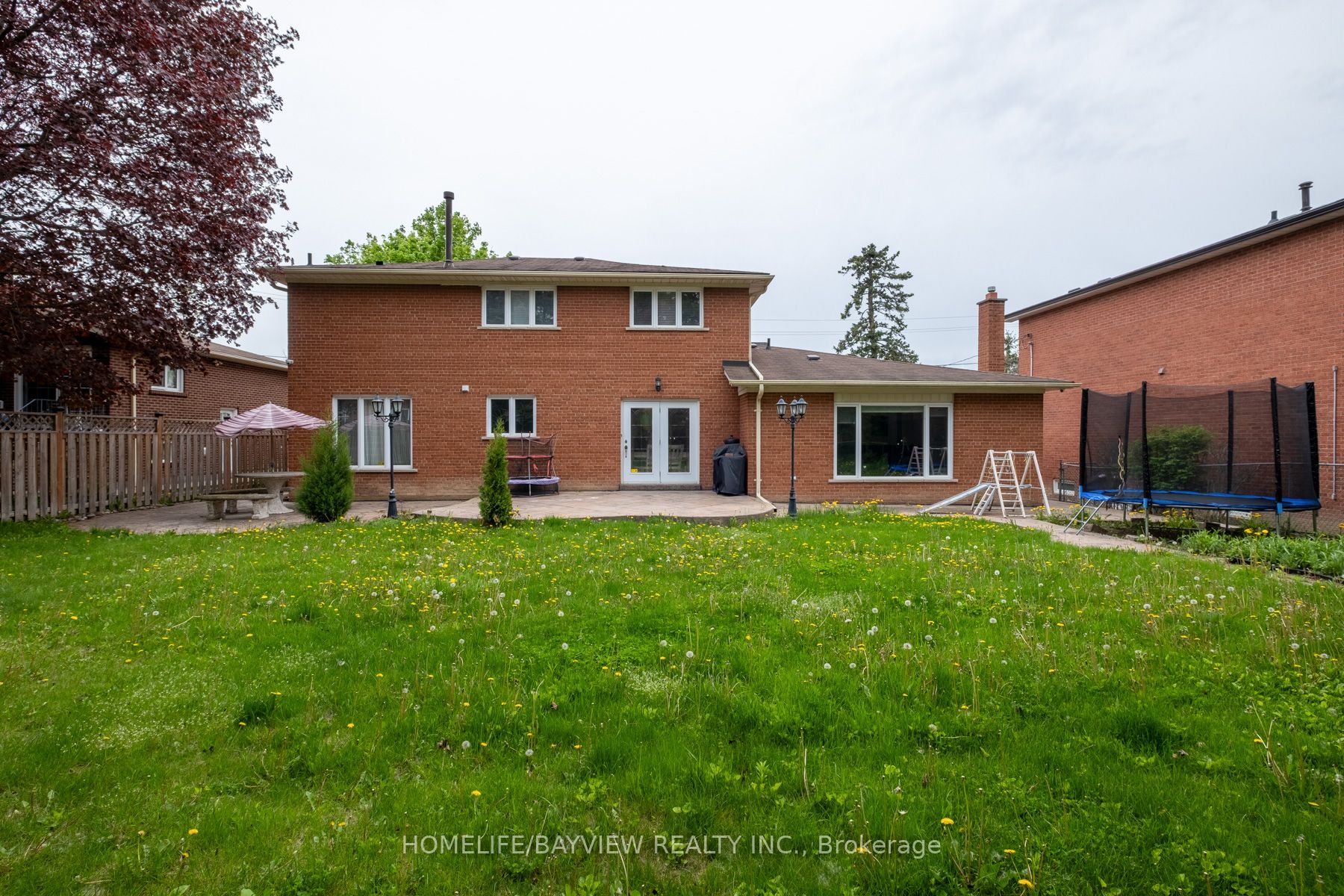 16 Roosevelt Drive