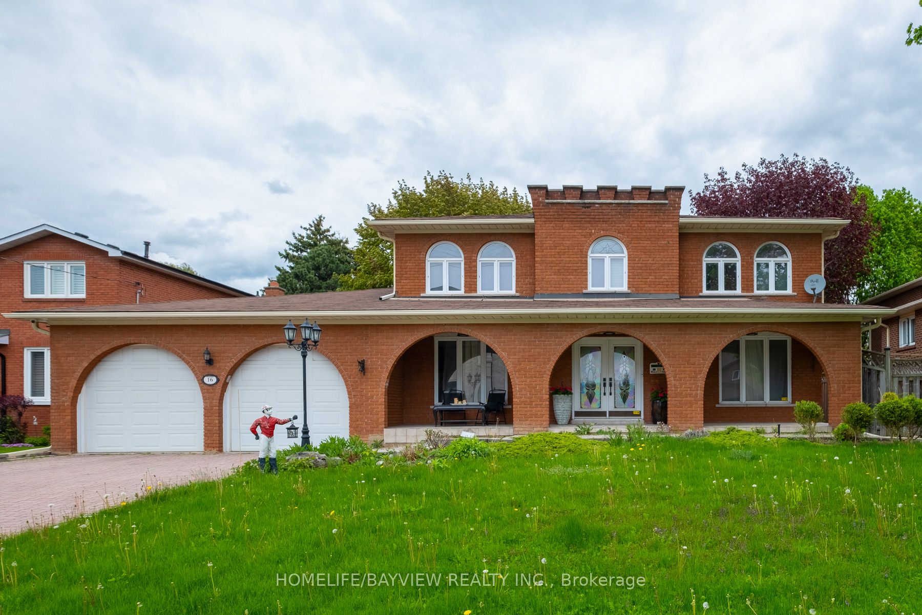 16 Roosevelt Drive