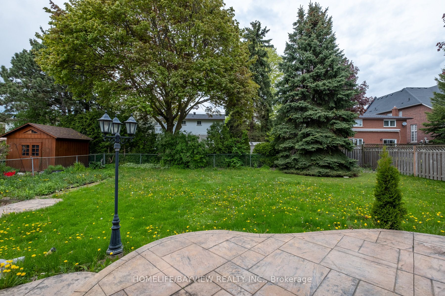 16 Roosevelt Drive