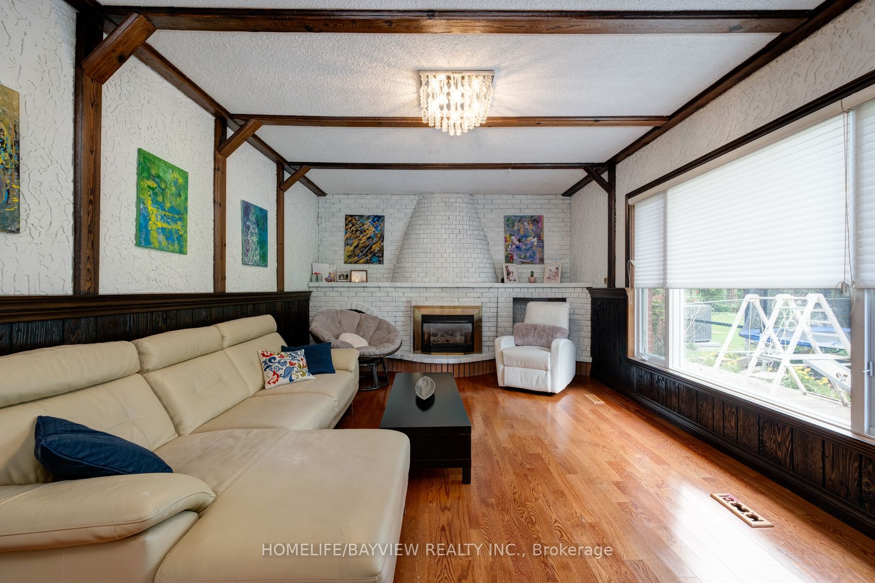 16 Roosevelt Drive