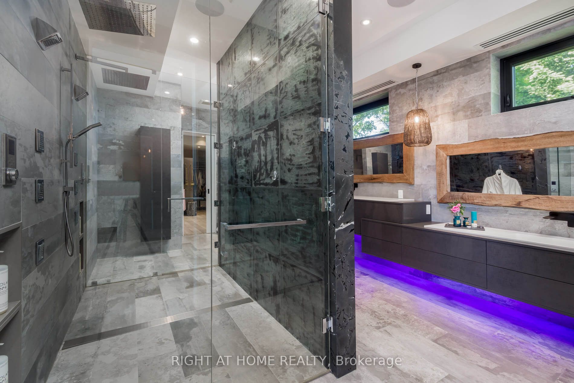 390 Sunset Beach Rd