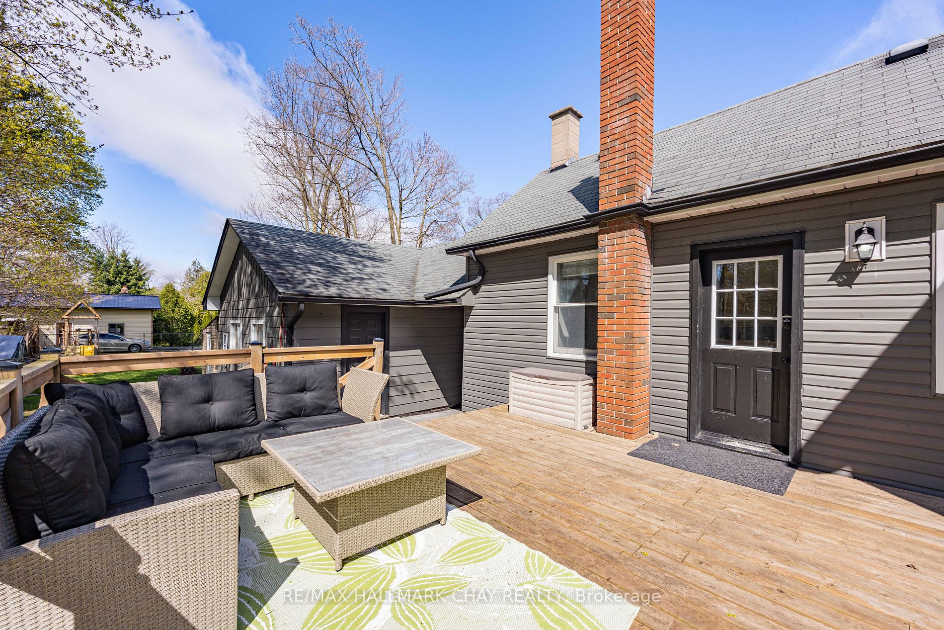 7 Stoddart St