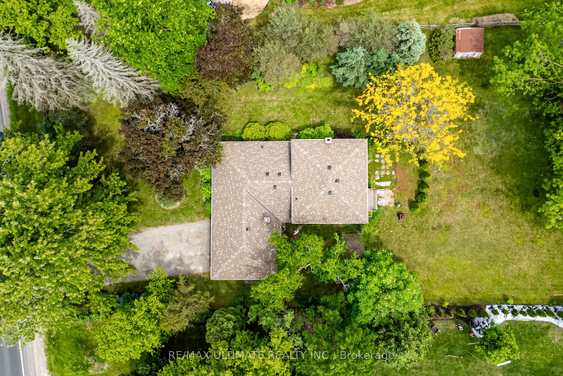5193 Aurora Road