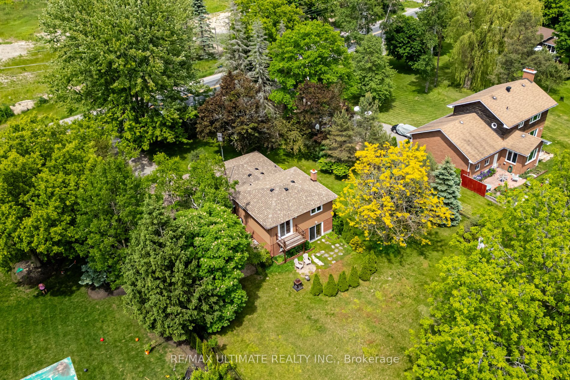 5193 Aurora Road