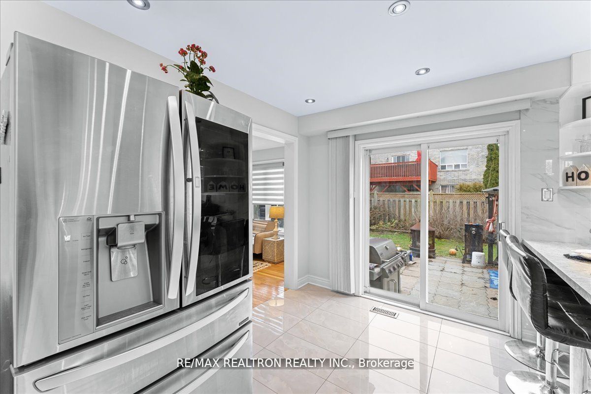 129 Flagstone Way