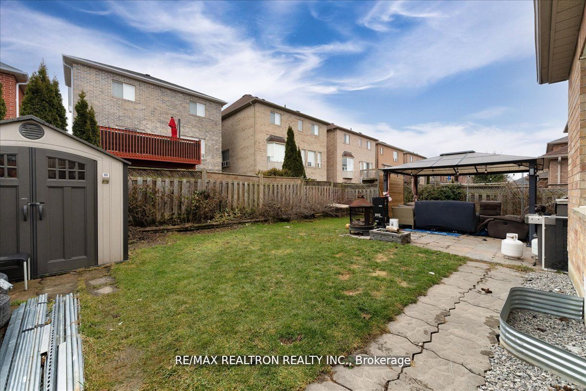 129 Flagstone Way