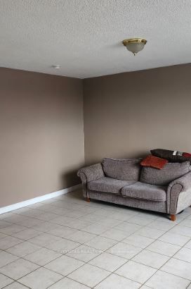 10088 Yonge Street #2