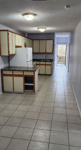 10088 Yonge Street #2